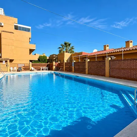 Sunny Apartment Estepona