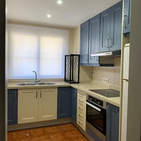 Sunny Apartment *